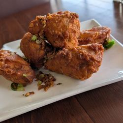 Salt and pepper chicken wings