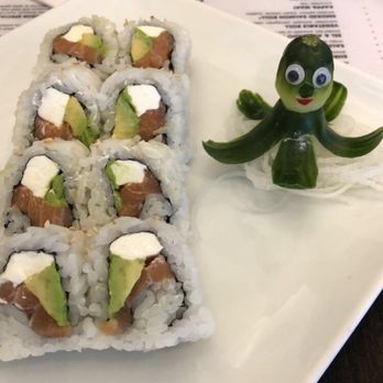 Toro sushi - Phili Roll-so good!! - Sushi Bars Near Me - Henderson, Nevada