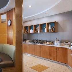 SpringHill Suites by Marriott Boise West/Eagle - Complimentary Breakfast Buffet