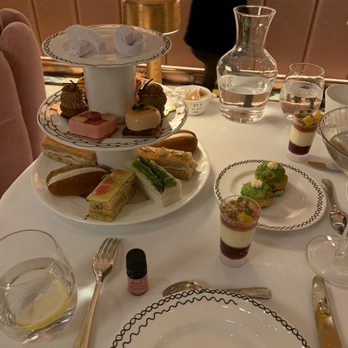 Sketch - Afternoon tea - French Near Me - London, XGL
