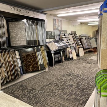 Universal Flooring & Carpets - Carpeting Near Me - Salem, New Hampshire Universal Flooring & Carpets - Carpeting Near Me - Salem, New Hampshire