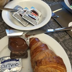 Matin Midi - Croissant with your choice of butter or Nutella
