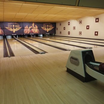 Highland Lanes - Bowling Near Me - Milwaukee, Wisconsin Highland Lanes - Bowling Near Me - Milwaukee, Wisconsin