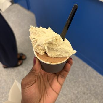 Common Meadows Creamery - Gelato Near Me - Brooklyn, New York Common Meadows Creamery - Gelato Near Me - Brooklyn, New York