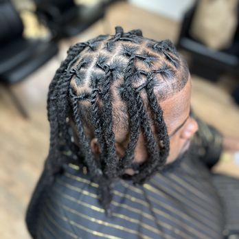 803 Kuttz - Barbers Near Me - Conyers, Georgia