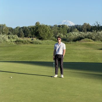 Willows Run Golf Club - Eagles Talon - Hole 3 - Golf Near Me - Redmond, Washington Willows Run Golf Club - Eagles Talon - Hole 3 - Golf Near Me - Redmond, Washington