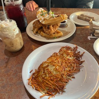 Huckleberry's Breakfast and Lunch - Breakfast & Brunch Near Me - Stockton, California