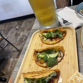 Mariscos Choix - Tacos de pulpo zarandeado - Seafood Near Me - Pico Rivera, California