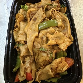 Phuket Thai - Phad Kee Mao - Drunken Noodle w/ pork level 5/5 spicy - Thai Near Me - Huntington Beach, California Phuket Thai - Phad Kee Mao - Drunken Noodle w/ pork level 5/5 spicy - Thai Near Me - Huntington Beach, California