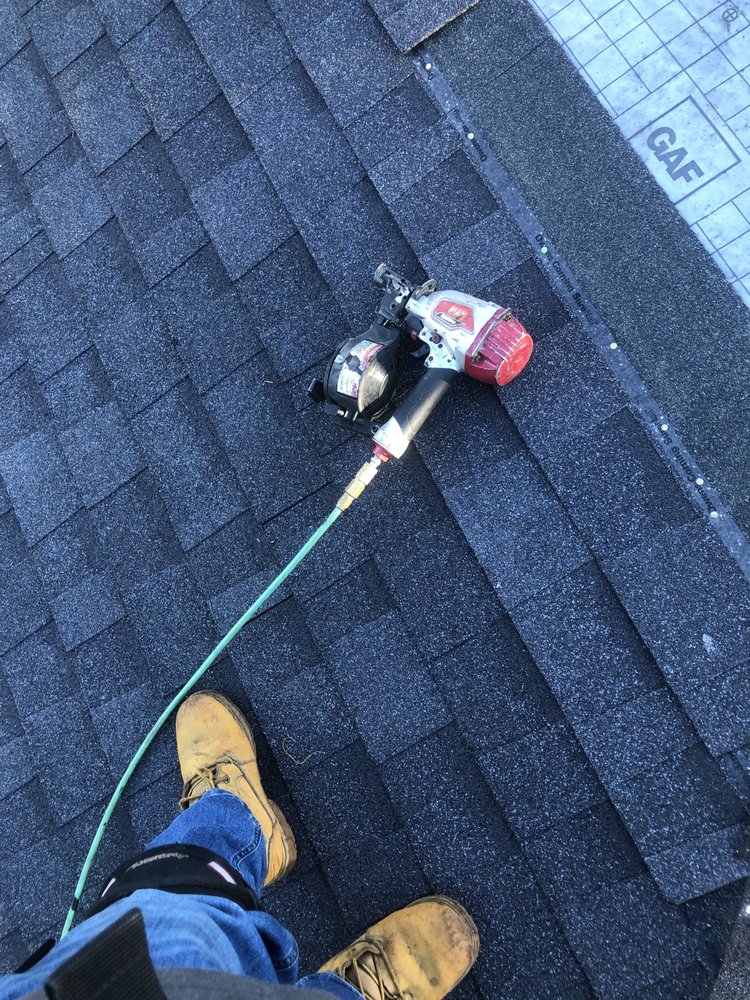 Slide of Perez Handyman & Roofing Construction