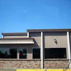 JC's Pizzaria - Building