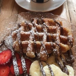 Waffle with Nutella Waffle with Nutella