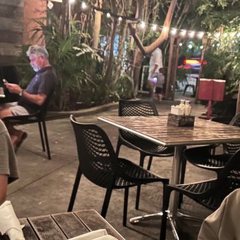 Bayside Gourmet - Outside seating - Italian Near Me - Islamorada, Florida Bayside Gourmet - Outside seating - Italian Near Me - Islamorada, Florida