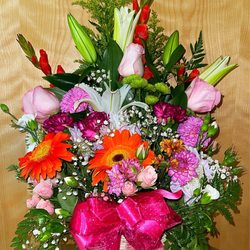 Olivas Flowers - Flower Arrangement