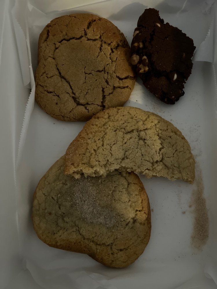 Dough Amazing!!! Logo