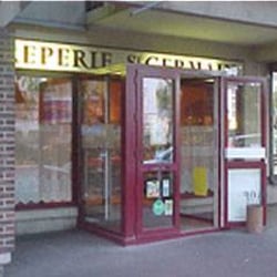 Crêperie Saint-Germain - Ancienne devanture, le restaurant à été relooké ! =)