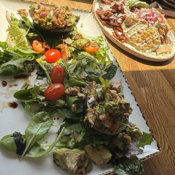 Madres Brunch - Gold bowl - Breakfast & Brunch Near Me - Bellflower, California