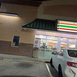 7-Eleven - The lady( in black shirt) claiming manager, wearing no name tag, refused to give me her name, dismissed and belittled employees and me!