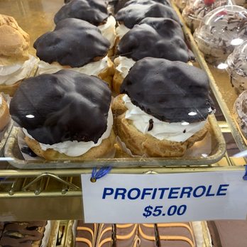 Mike's Pastry - Bakeries Near Me - Boston, Massachusetts Mike's Pastry - Bakeries Near Me - Boston, Massachusetts
