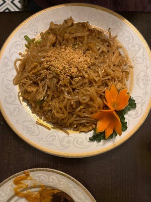 Manee Thai Cuisine Indy by null