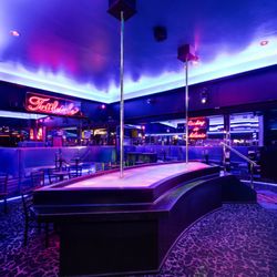 Tattletale Lounge - Lounge Interior