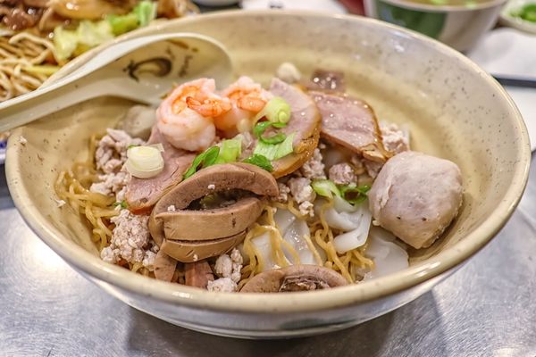 Vien Huong Restaurant by null
