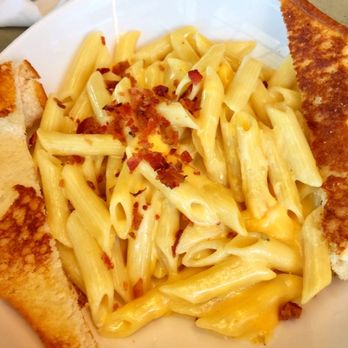 Fate Brewing Company - Tempe - Mac 'n Cheese - Brewpubs Near Me - Tempe, Arizona