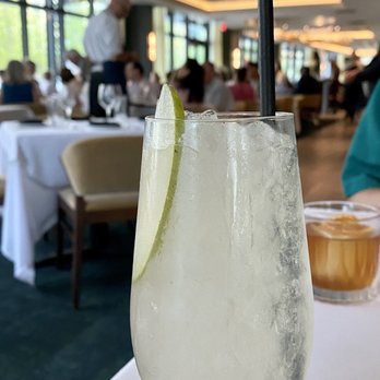 Georgia James - Pear n tonic - Steakhouses Near Me - Houston, Texas
