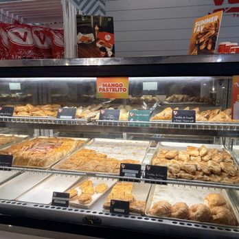 Vicky Bakery - Bakeries Near Me - Hollywood, Florida