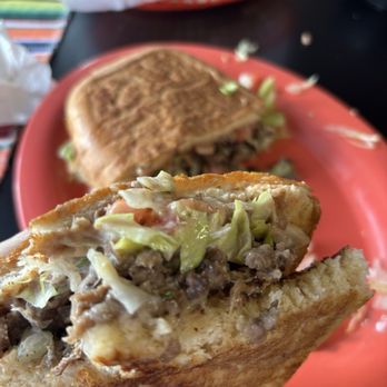 Lupita's Taqueria - torta de carne asada - Food Trucks Near Me - Chemult, Oregon Lupita's Taqueria - torta de carne asada - Food Trucks Near Me - Chemult, Oregon