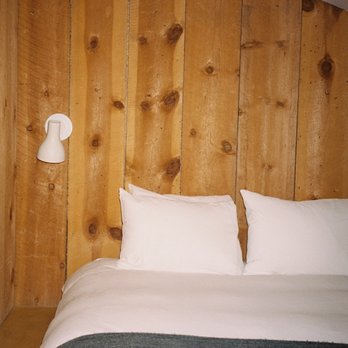 Colorado Lodge - Vacation Rentals Near Me - Big Bear Lake, California