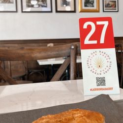 La Segunda Bakery - Guava Turn Over TP