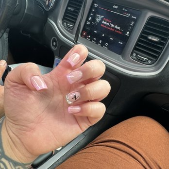 Bliss Nail Salon - I wanted simple but cute - Nail Salons Near Me - Newark, California