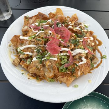 El Milagro Azteca - Pad Thai Chicken Nachos - Mexican Near Me - St. Louis, Missouri El Milagro Azteca - Pad Thai Chicken Nachos - Mexican Near Me - St. Louis, Missouri