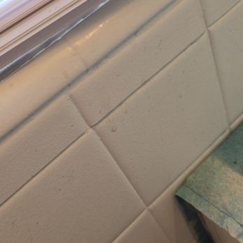 ECJ Cleaning and Construction Services - Bathroom walls that should've been cleaned - Home Cleaning Near Me