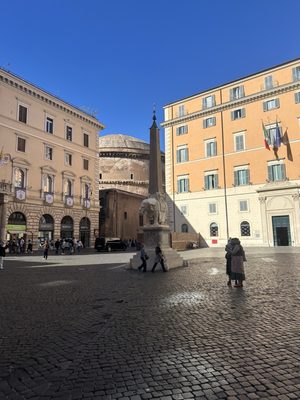 Piazza della Minerva by null