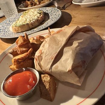 The Lost Fox - Pork belly sandwich - New American Near Me - Ashburn, Virginia