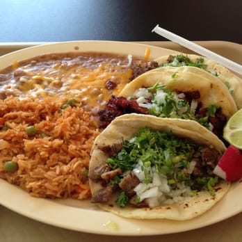 Paleteria La Reyna - Tres tacos, arroz & frijoles. - Ice Cream & Frozen Yogurt Near Me - Wichita, Kansas
