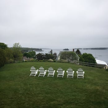 Topside Inn - No words needed. Such an amazing view from the front lawn of Topside Inn. Can't wait for a sunny day to really soak it in. - Bed & Breakfast Near Me - Boothbay Harbor, Maine