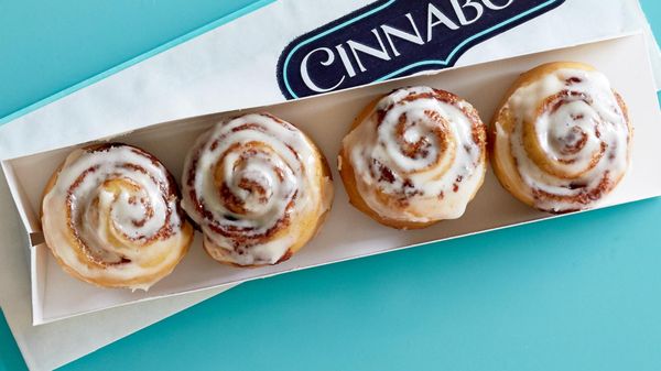 Cinnabon by null