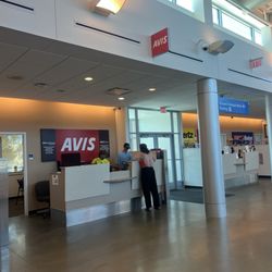 Cape Cod Gateway Airport - HYA