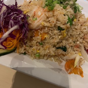 Thai 9 - Crab and shrimp fried rice - Thai Near Me - Scarborough, Maine