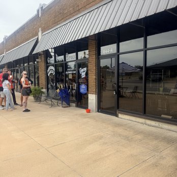 Country Bird Bakery - Entrance - Desserts Near Me - Tulsa, Oklahoma Country Bird Bakery - Entrance - Desserts Near Me - Tulsa, Oklahoma