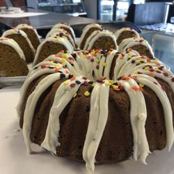 Farmhouse Bakery & Cafe - Pumpkin Bundt Cake
