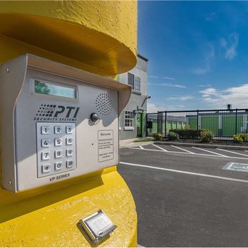 Extra Space Storage - Extra Space Storage - Self Storage Near Me - Gilroy, California