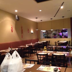 Skyway Family Restaurant - Inside view