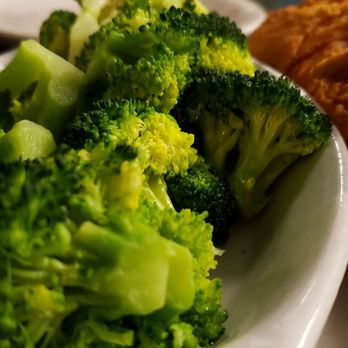 Metro Diner - Best Steamed Broccoli Ever!! - Breakfast & Brunch Near Me - Jacksonville, Florida Metro Diner - Best Steamed Broccoli Ever!! - Breakfast & Brunch Near Me - Jacksonville, Florida