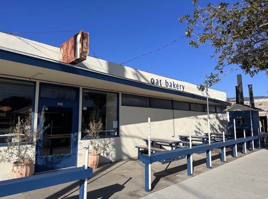 Oat Bakery - Goleta by null
