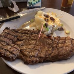 Sam’s Cafe - Sirloin. Done to perfection