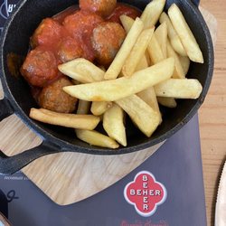 Beher - Tomato Sauce Meatballs